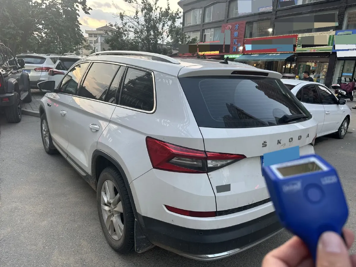 2021 Skoda Kodiak 2.0T 186HP L4 7DCT,autocango,china used car exporter,china ev exporter,chinese used car exporter,chinese used ev exporter