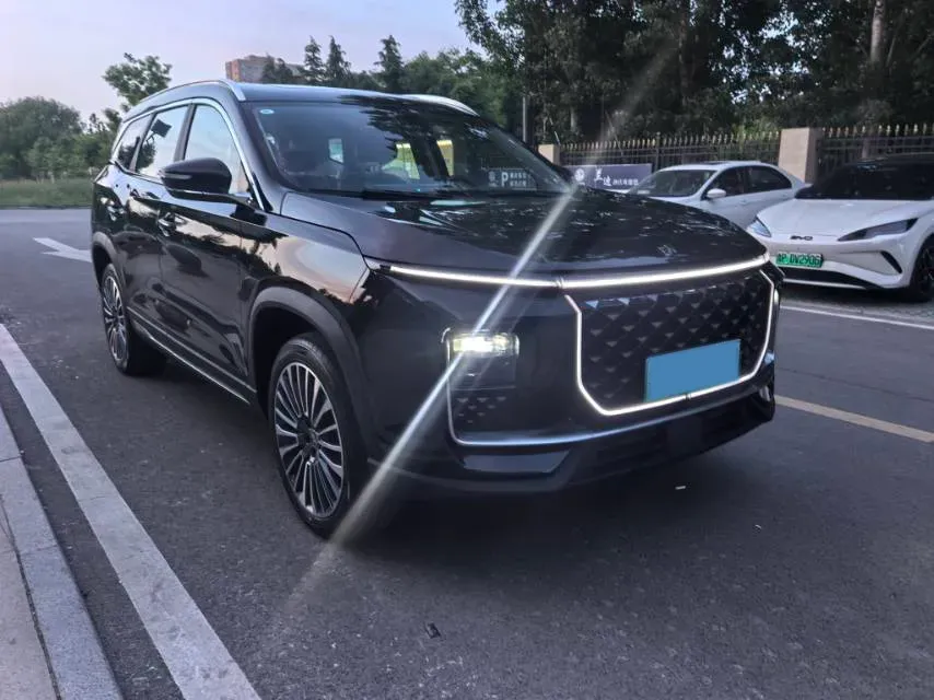 2023 Chery Tiggo 9 2.0T 261HP L4 8AT,autocango,china used car exporter,china ev exporter,chinese used car exporter,chinese used ev exporter
