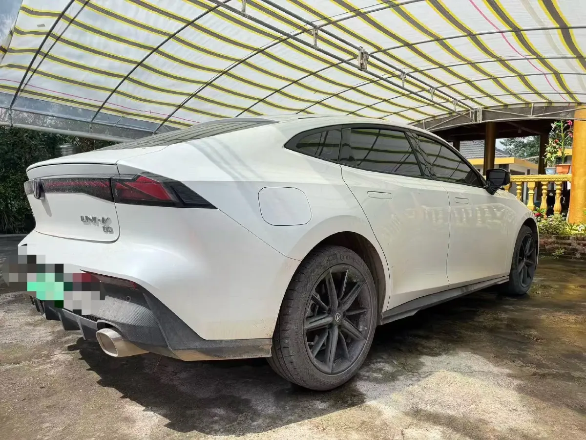 2023 ChangAn UNI-V iDD 1.5T 170HP L4 6TCT PHEV 18.4KWH,autocango,china used car exporter,china ev exporter,chinese used car exporter,chinese used ev exporter