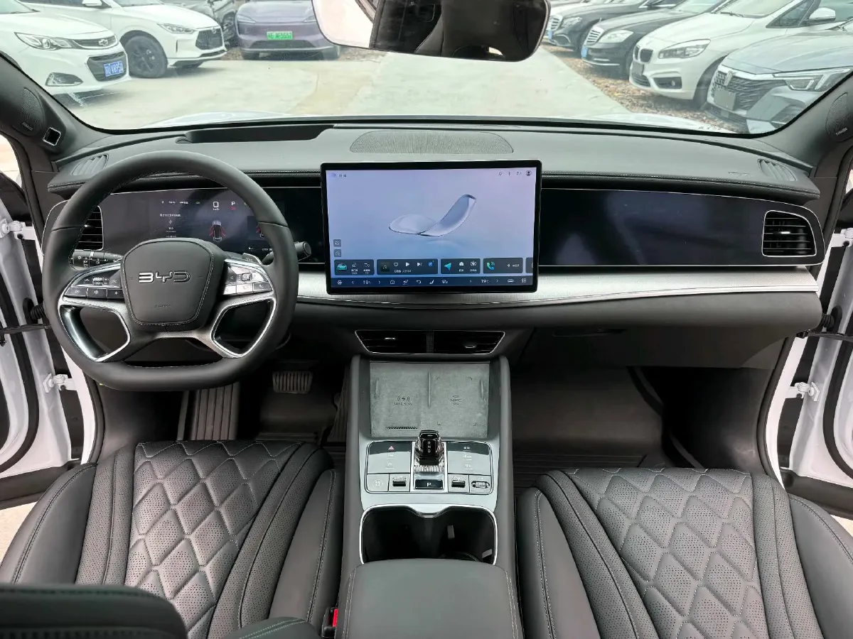 2024 BYD Sea Lion 07 BEV 80.64KWH,autocango,china used car exporter,china ev exporter,chinese used car exporter,chinese used ev exporter