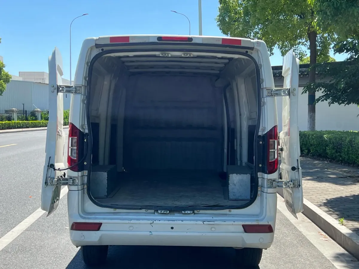 2023 Foton Elf E7 BEV 95HP BEV 41.86KWH,autocango,china used car exporter,china ev exporter,chinese used car exporter,chinese used ev exporter