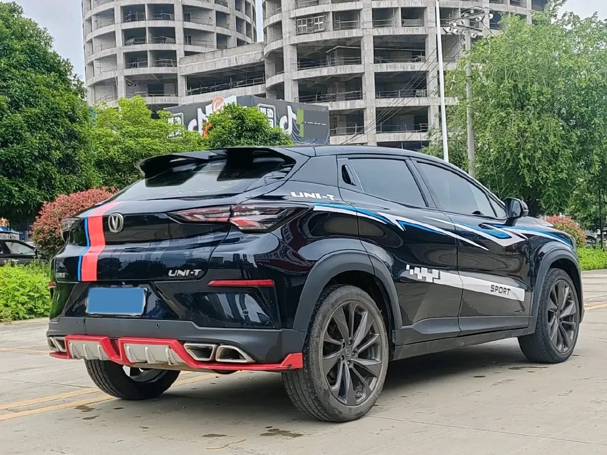 2020 ChangAn UNI-T 1.5T 180HP L4 7DCT,autocango,china used car exporter,china ev exporter,chinese used car exporter,chinese used ev exporter