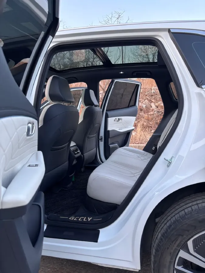 2025 Geely Galaxy L7 1.5L 112HP L4 1DHT PHEV 18.4KWH,autocango,china used car exporter,china ev exporter,chinese used car exporter,chinese used ev exporter