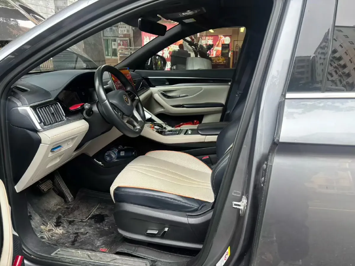 2021 Geely JiaJi 1.5T 177HP L3 7DCT PHEV 11.3KWH,autocango,china used car exporter,china ev exporter,chinese used car exporter,chinese used ev exporter