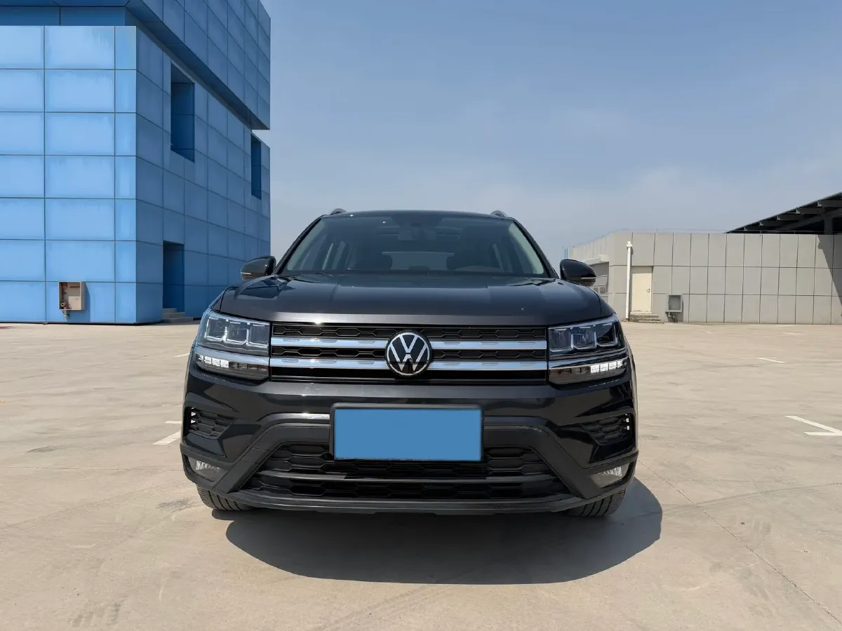 2022 Ford Transit 2.0T 202HP L4 6AT,autocango,china used car exporter,china ev exporter,chinese used car exporter,chinese used ev exporter