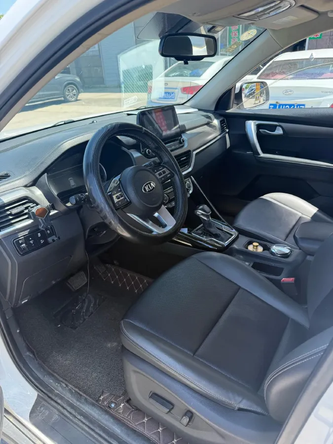 2018 Kia Sportage R 2.0L 160HP L4 6AT,autocango,china used car exporter,china ev exporter,chinese used car exporter,chinese used ev exporter