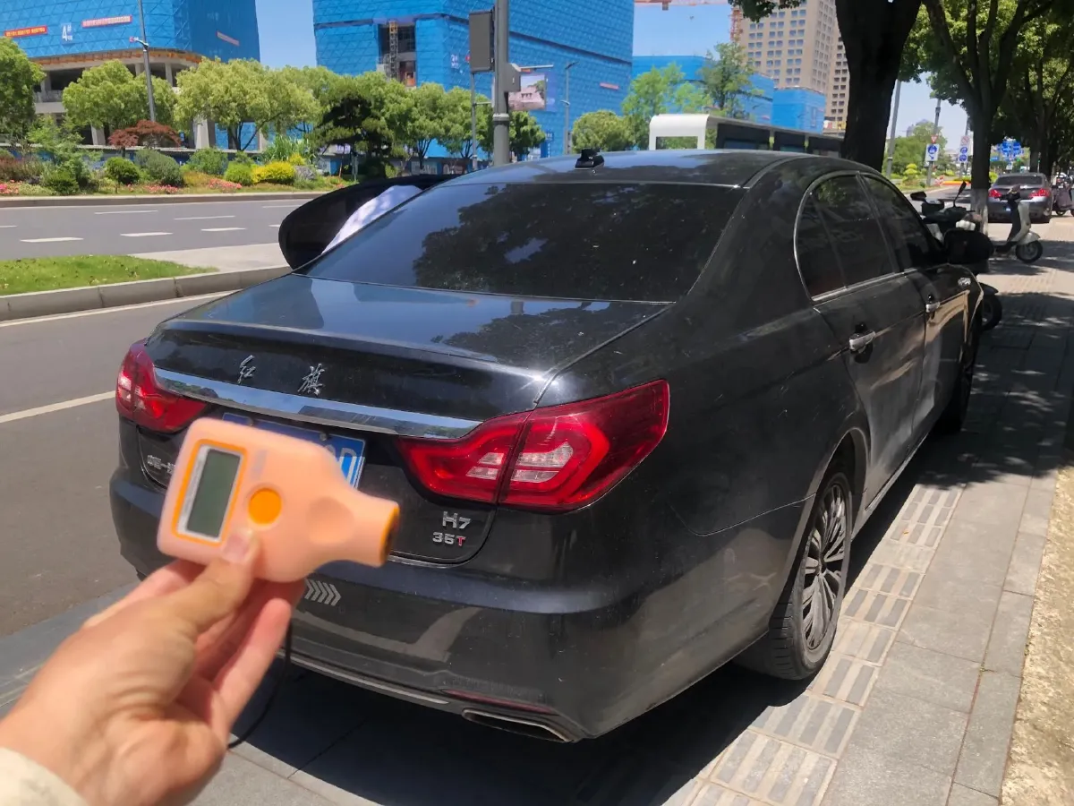 2018 HongQi H7 2.0T 204HP L4 6AT,autocango,china used car exporter,china ev exporter,chinese used car exporter,chinese used ev exporter