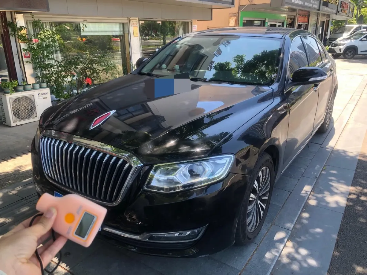 2018 HongQi H7 2.0T 204HP L4 6AT,autocango,china used car exporter,china ev exporter,chinese used car exporter,chinese used ev exporter