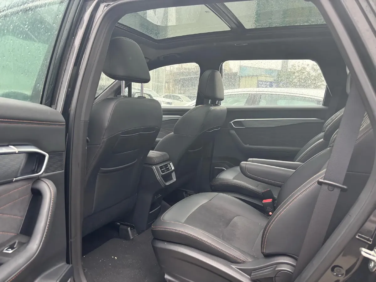 2014 DongFeng Forthing CM7 2.0T 190HP L4 6MT,autocango,china used car exporter,china ev exporter,chinese used car exporter,chinese used ev exporter
