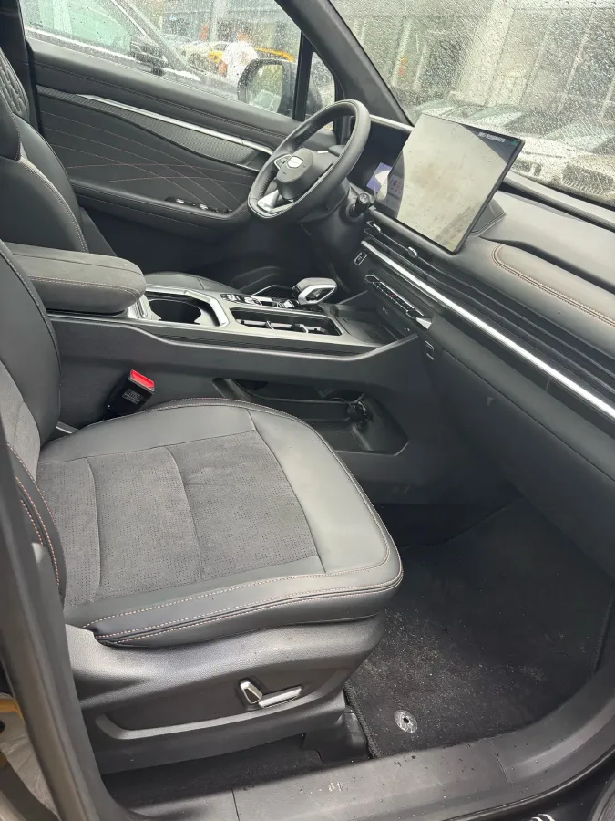 2014 DongFeng Forthing CM7 2.0T 190HP L4 6MT,autocango,china used car exporter,china ev exporter,chinese used car exporter,chinese used ev exporter