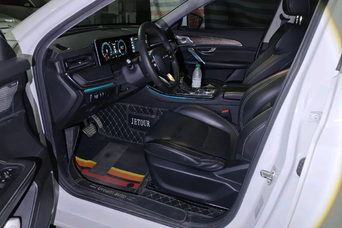 2021 Haval H6 Coupe 1.5T 169HP L4 7DCT,autocango,china used car exporter,china ev exporter,chinese used car exporter,chinese used ev exporter