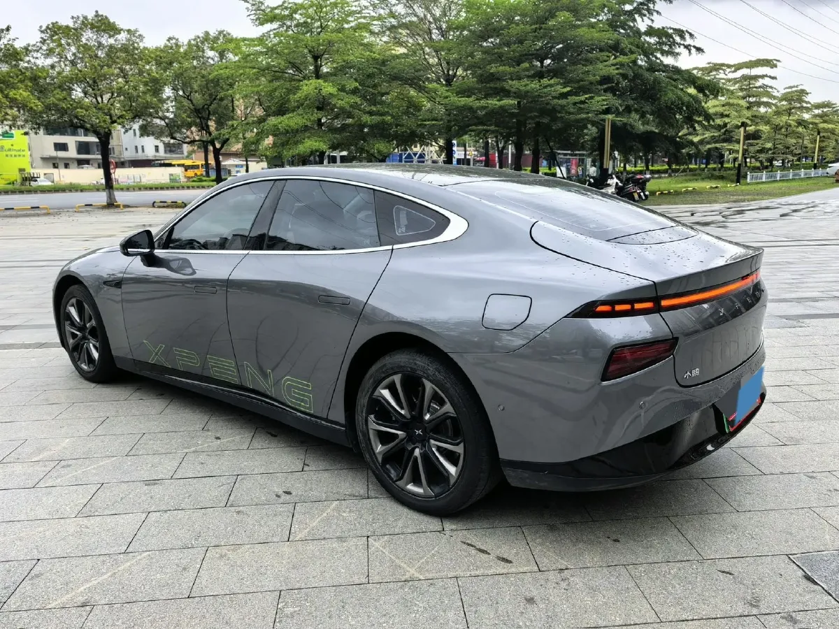 2022 Xpeng P7 BEV 60.2KWH,autocango,china used car exporter,china ev exporter,chinese used car exporter,chinese used ev exporter