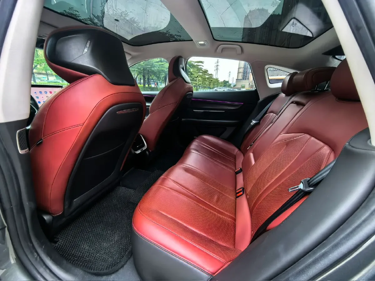 2022 Xpeng P7 BEV 60.2KWH,autocango,china used car exporter,china ev exporter,chinese used car exporter,chinese used ev exporter