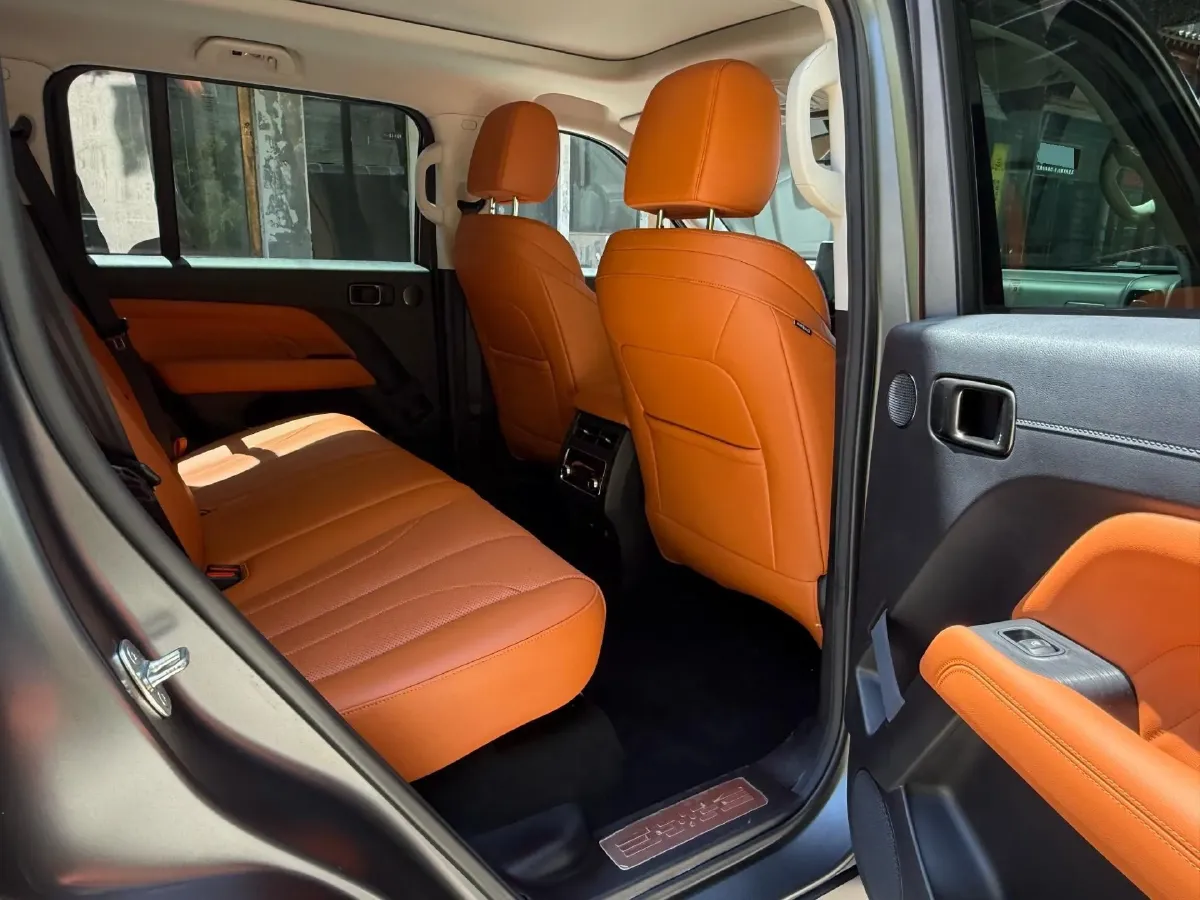 2024 Haval H9 2.0T 224HP L4 8AT,autocango,china used car exporter,china ev exporter,chinese used car exporter,chinese used ev exporter