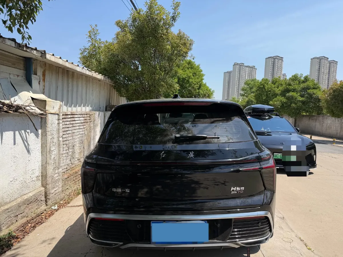2024 HongQi HS3 1.5T 169HP L4 7DCT,autocango,china used car exporter,china ev exporter,chinese used car exporter,chinese used ev exporter