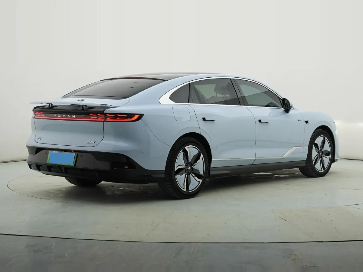 2023 Voyah ZhuiGuang BEV 82.11KWH,autocango,china used car exporter,china ev exporter,chinese used car exporter,chinese used ev exporter
