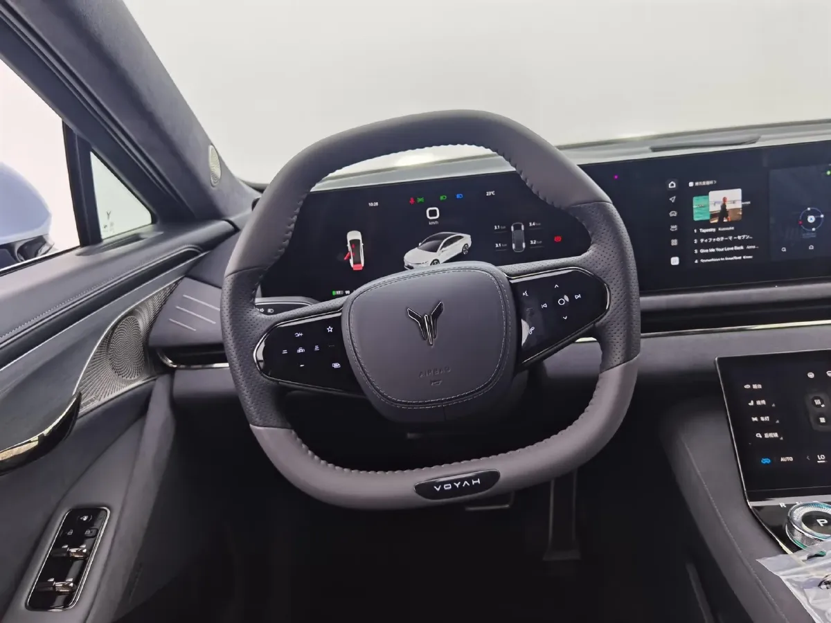 2023 Voyah ZhuiGuang BEV 82.11KWH,autocango,china used car exporter,china ev exporter,chinese used car exporter,chinese used ev exporter