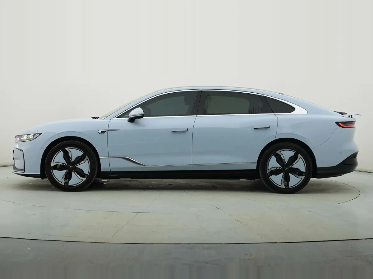 2023 Voyah ZhuiGuang BEV 82.11KWH,autocango,china used car exporter,china ev exporter,chinese used car exporter,chinese used ev exporter
