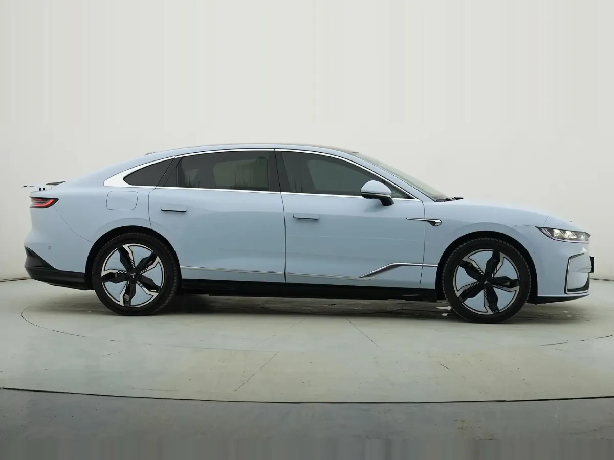 2023 Voyah ZhuiGuang BEV 82.11KWH,autocango,china used car exporter,china ev exporter,chinese used car exporter,chinese used ev exporter