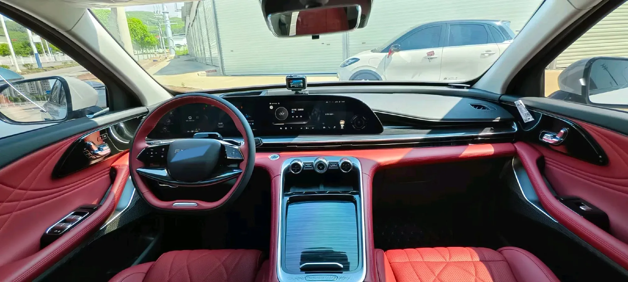 2023 Exceed RX 2.0T 261HP L4 7DCT,autocango,china used car exporter,china ev exporter,chinese used car exporter,chinese used ev exporter