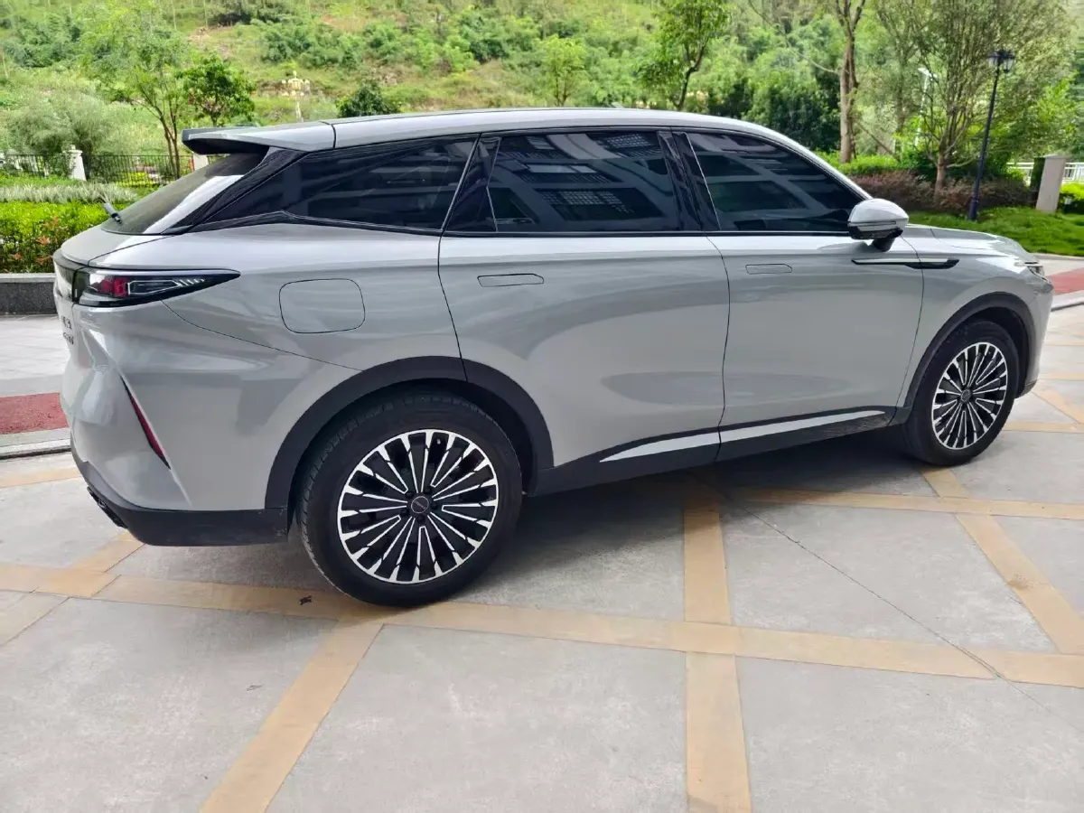 2023 Exceed RX 2.0T 261HP L4 7DCT,autocango,china used car exporter,china ev exporter,chinese used car exporter,chinese used ev exporter