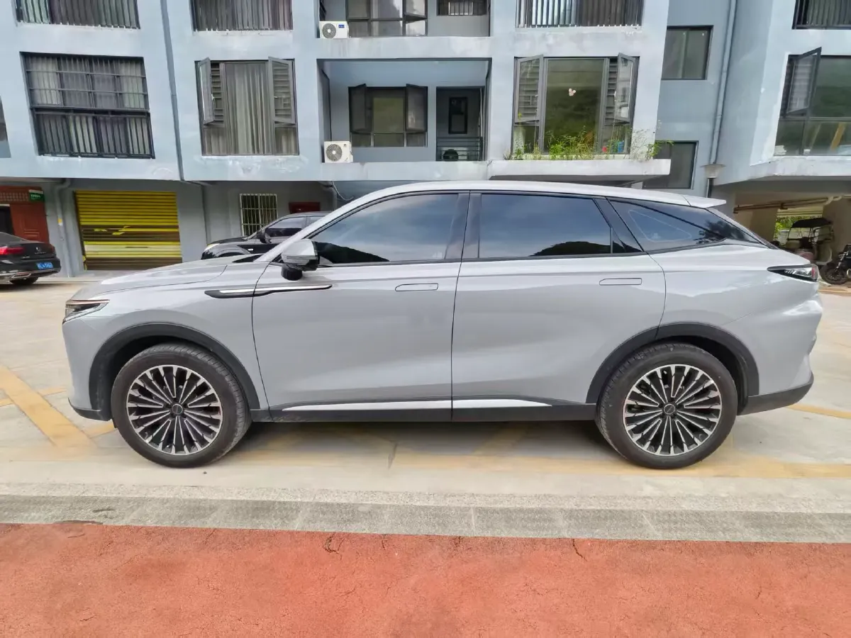 2023 Exceed RX 2.0T 261HP L4 7DCT,autocango,china used car exporter,china ev exporter,chinese used car exporter,chinese used ev exporter
