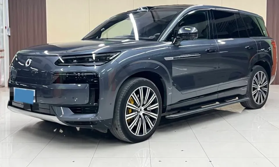 2025 Denza DenzaN9 2.0T 207HP L4 E-CVT PHEV,autocango,china used car exporter,china ev exporter,chinese used car exporter,chinese used ev exporter