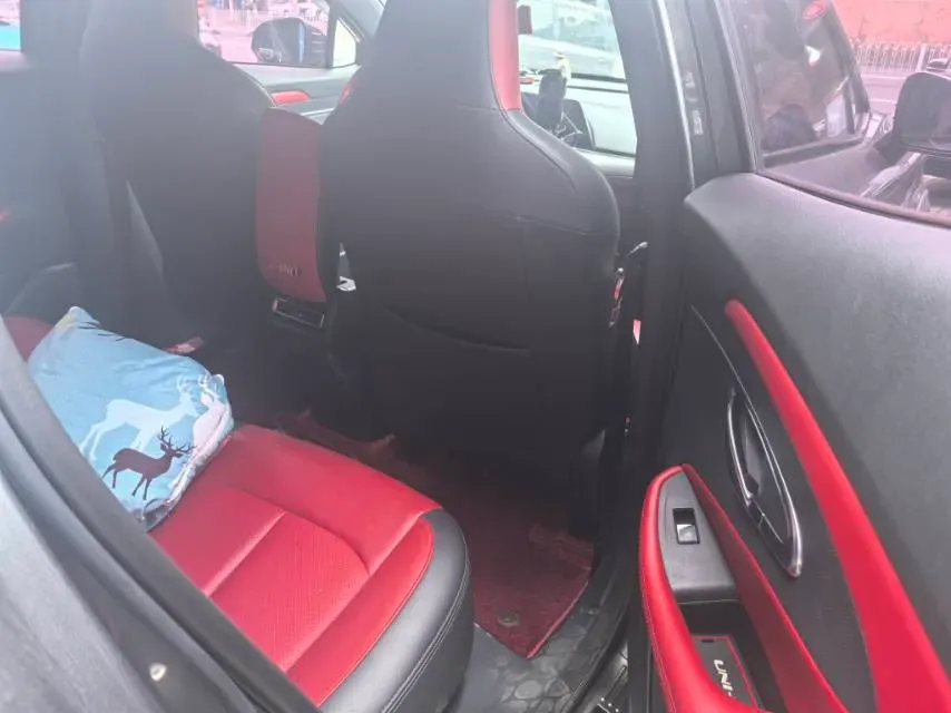 2020 ChangAn UNI-T 1.5T 180HP L4 7DCT,autocango,china used car exporter,china ev exporter,chinese used car exporter,chinese used ev exporter