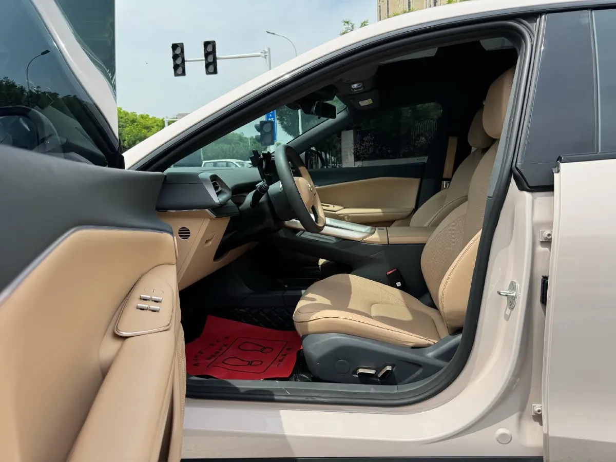 2024 Isuzu LingTuo 2.5T 150HP L4 8AT,autocango,china used car exporter,china ev exporter,chinese used car exporter,chinese used ev exporter