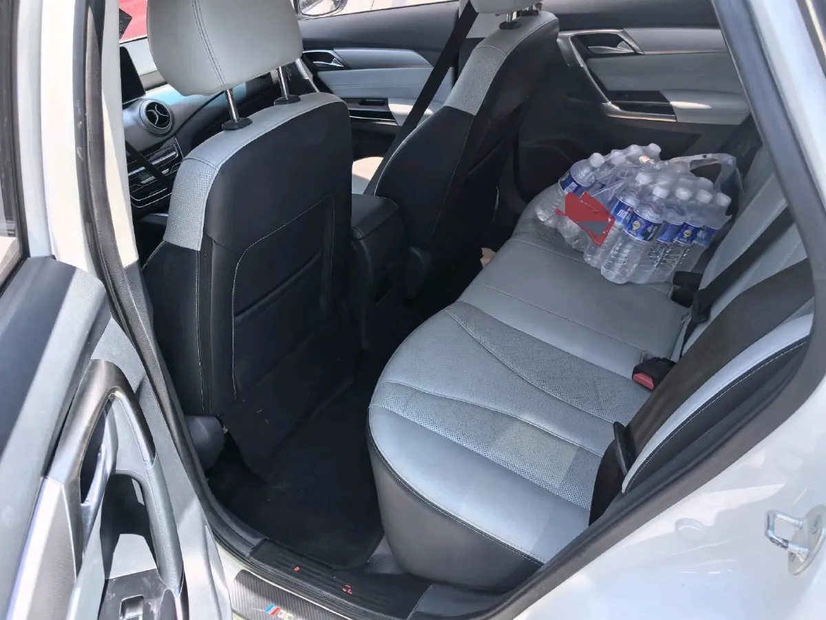 2018 BeiJing Auto EU5 BEV 60.23KWH,autocango,china used car exporter,china ev exporter,chinese used car exporter,chinese used ev exporter