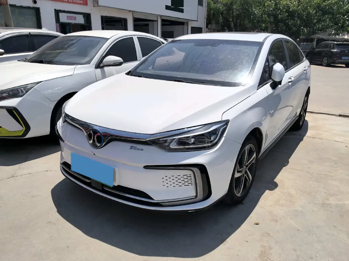 2018 BeiJing Auto EU5 BEV 60.23KWH,autocango,china used car exporter,china ev exporter,chinese used car exporter,chinese used ev exporter