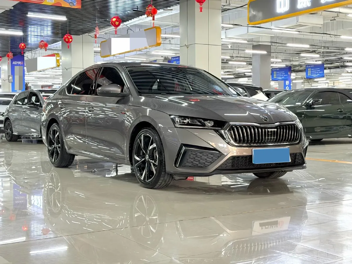 2022 Skoda Octavia 1.4T 150HP L4 7DCT,autocango,china used car exporter,china ev exporter,chinese used car exporter,chinese used ev exporter
