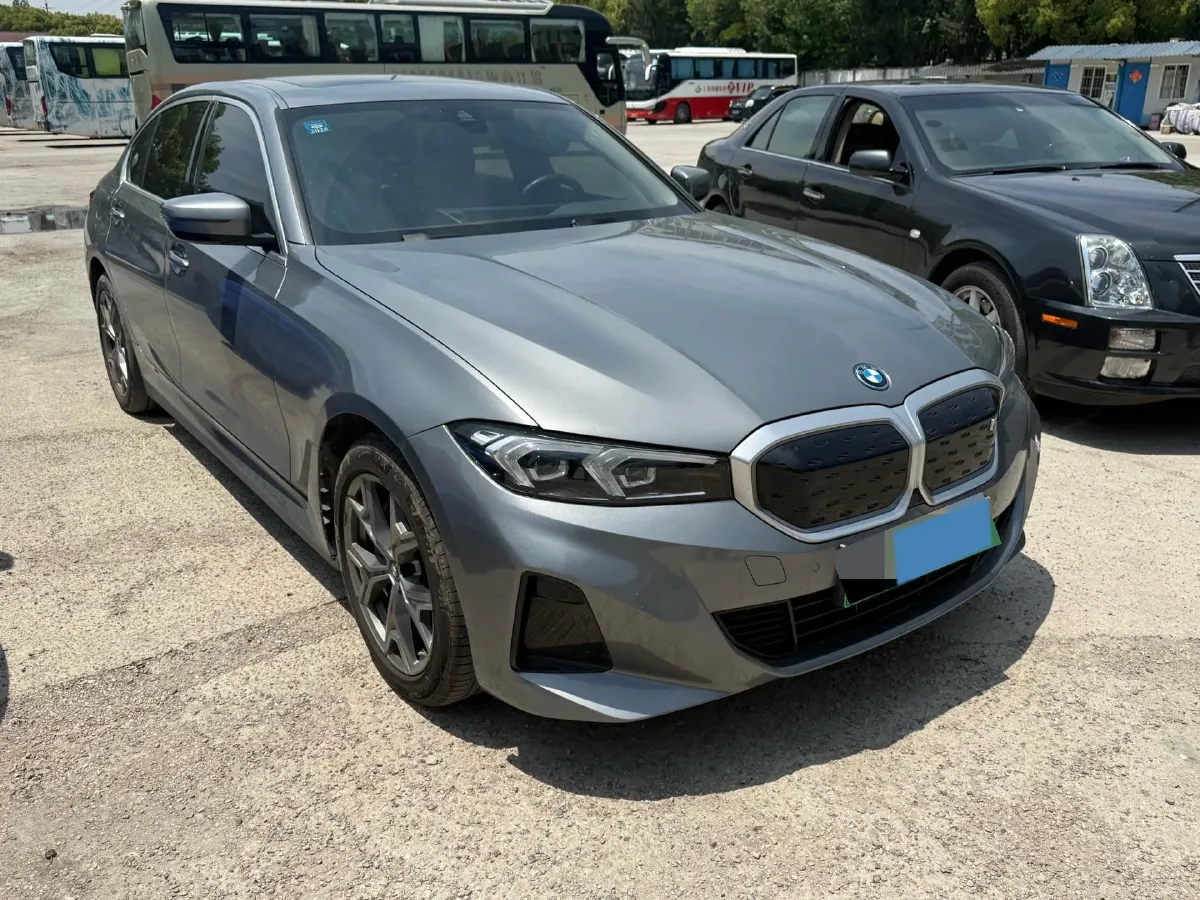 2024 BMW i3 BEV 70KWH,autocango,china used car exporter,china ev exporter,chinese used car exporter,chinese used ev exporter