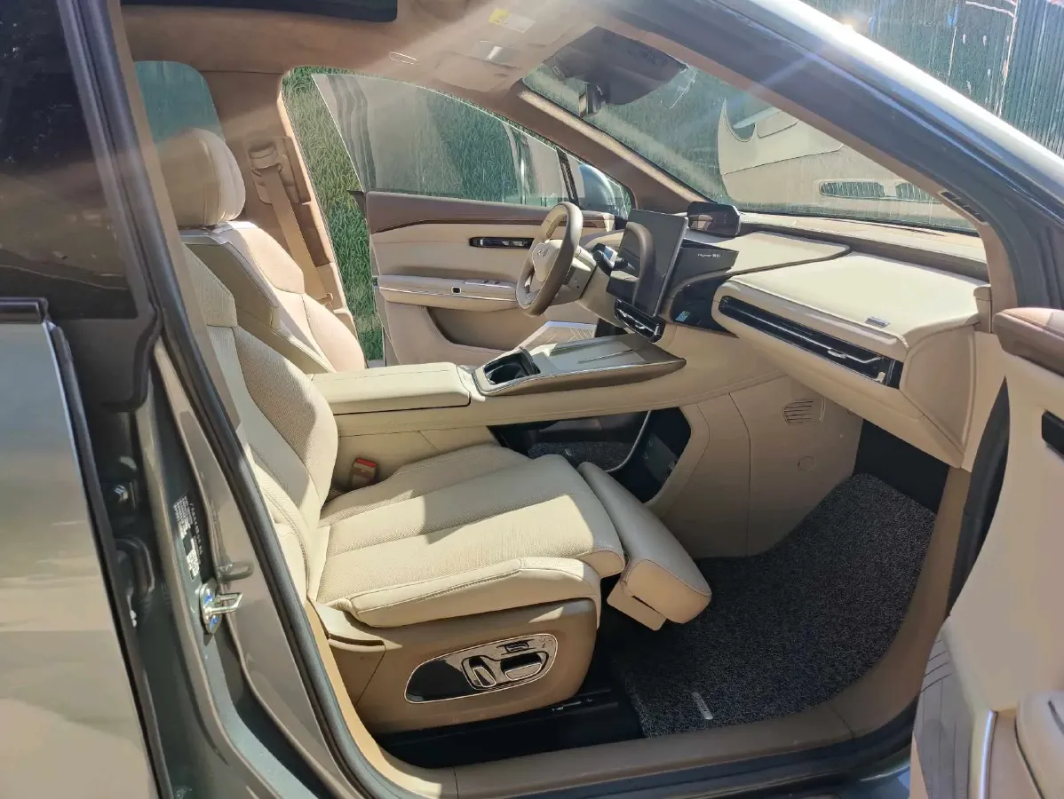 2023 HYPTEC HT BEV 80KWH,autocango,china used car exporter,china ev exporter,chinese used car exporter,chinese used ev exporter