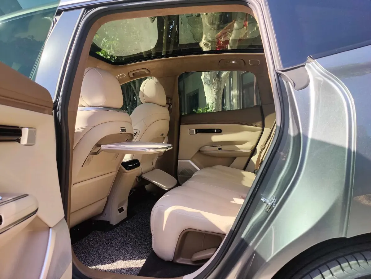 2023 HYPTEC HT BEV 80KWH,autocango,china used car exporter,china ev exporter,chinese used car exporter,chinese used ev exporter