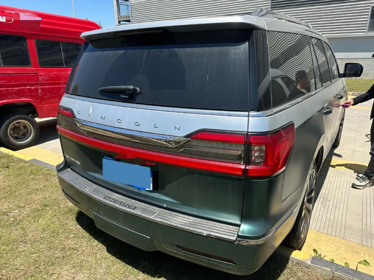 2018 Lincoln Navigator 3.5T 415HP V6 10AT,autocango,china used car exporter,china ev exporter,chinese used car exporter,chinese used ev exporter