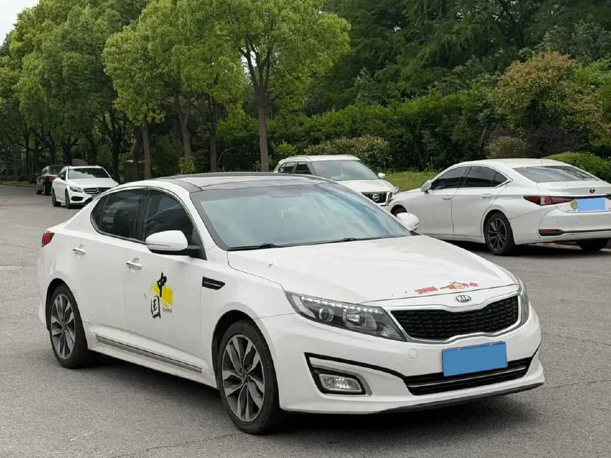 2015 Kia K5 2.0L 162HP L4 6AT,autocango,china used car exporter,china ev exporter,chinese used car exporter,chinese used ev exporter