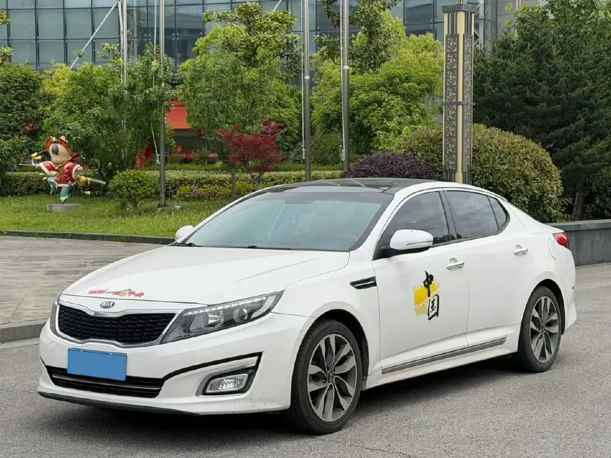 2015 Kia K5 2.0L 162HP L4 6AT,autocango,china used car exporter,china ev exporter,chinese used car exporter,chinese used ev exporter
