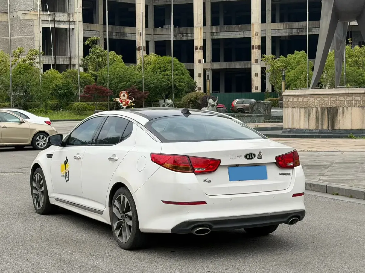 2015 Kia K5 2.0L 162HP L4 6AT,autocango,china used car exporter,china ev exporter,chinese used car exporter,chinese used ev exporter