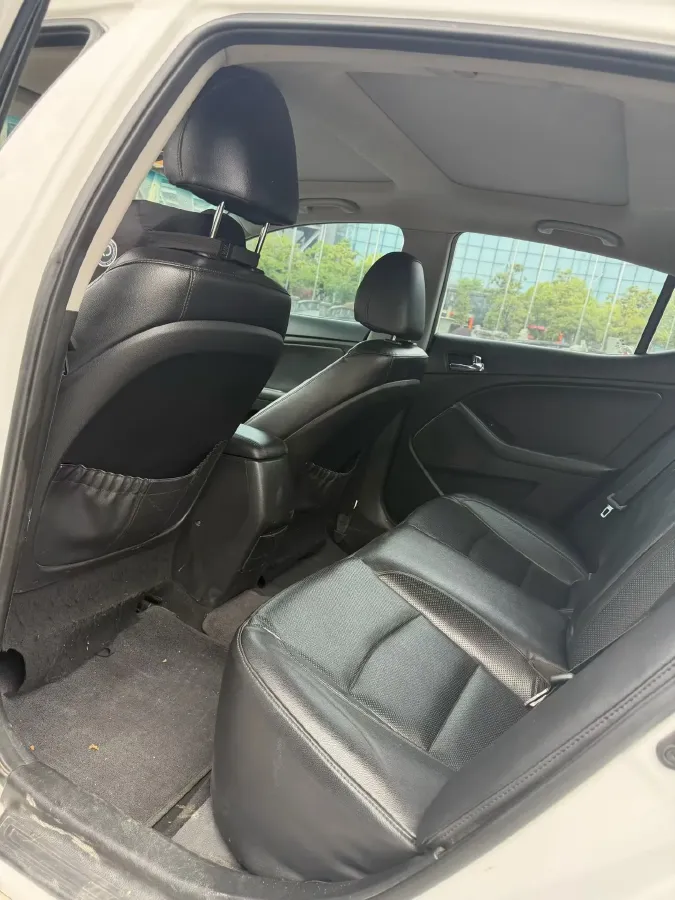 2015 Kia K5 2.0L 162HP L4 6AT,autocango,china used car exporter,china ev exporter,chinese used car exporter,chinese used ev exporter