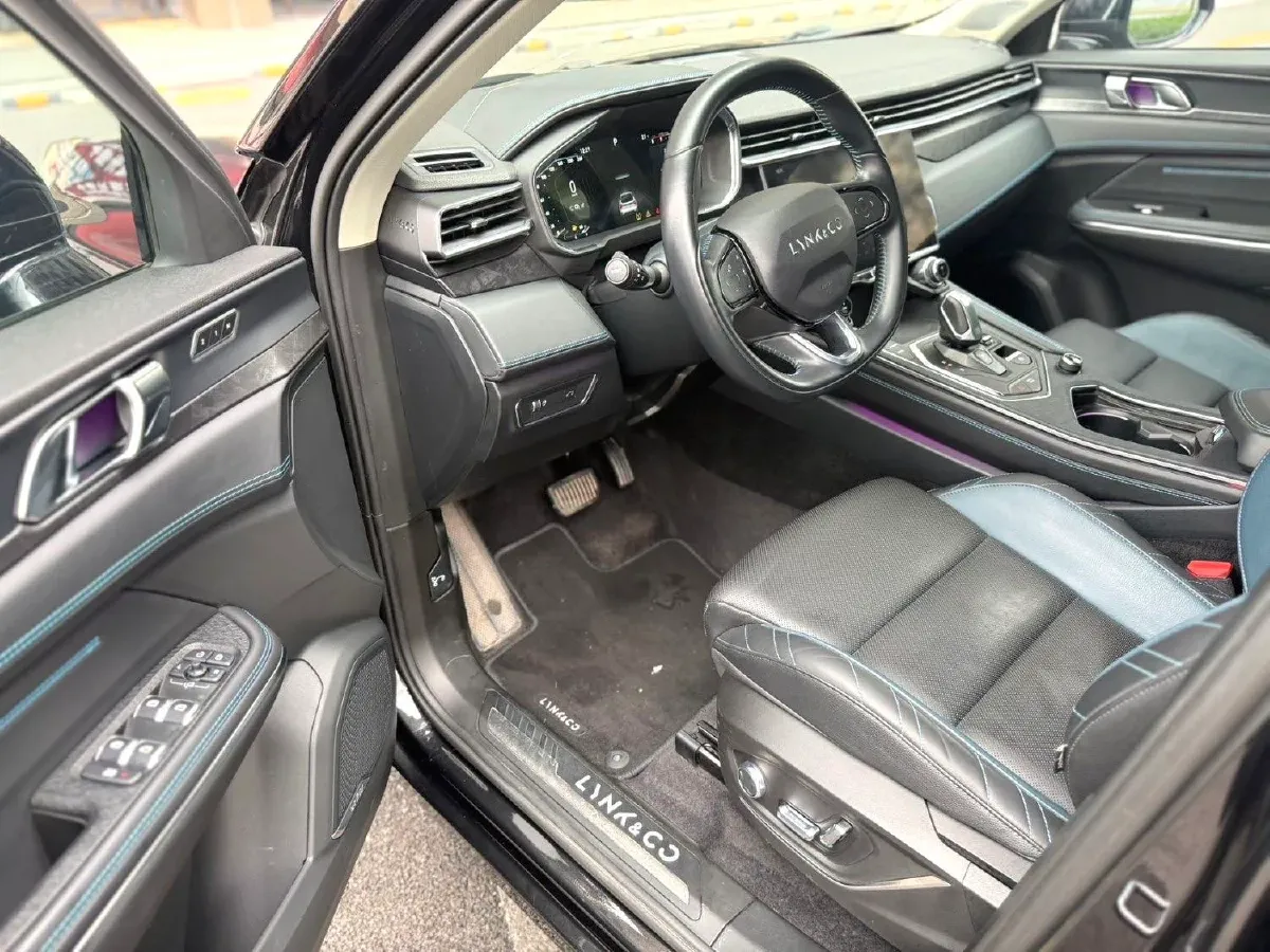 2020 LYNK&CO 05 2.0T 254HP L4 8AT,autocango,china used car exporter,china ev exporter,chinese used car exporter,chinese used ev exporter