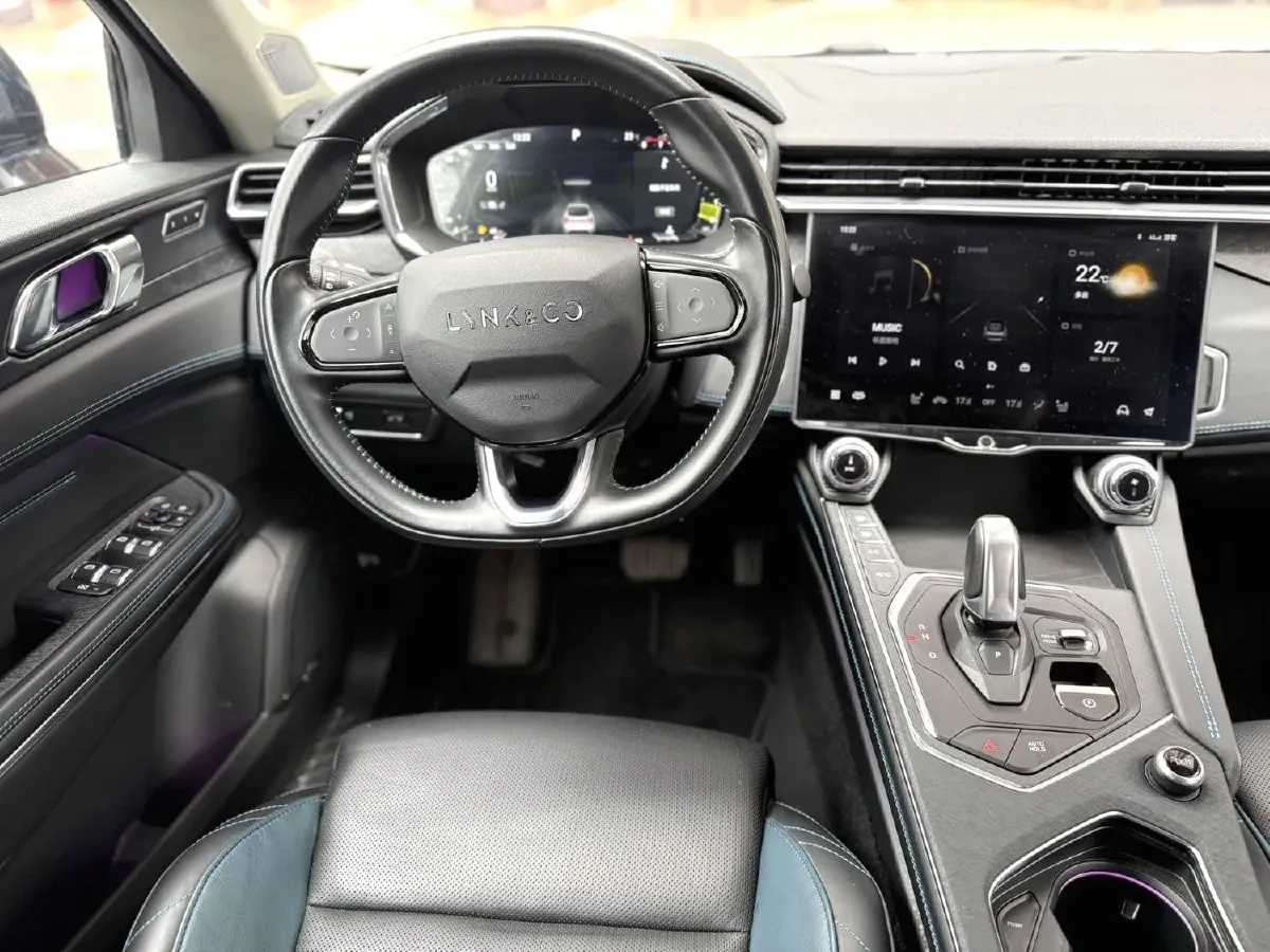 2020 LYNK&CO 05 2.0T 254HP L4 8AT,autocango,china used car exporter,china ev exporter,chinese used car exporter,chinese used ev exporter