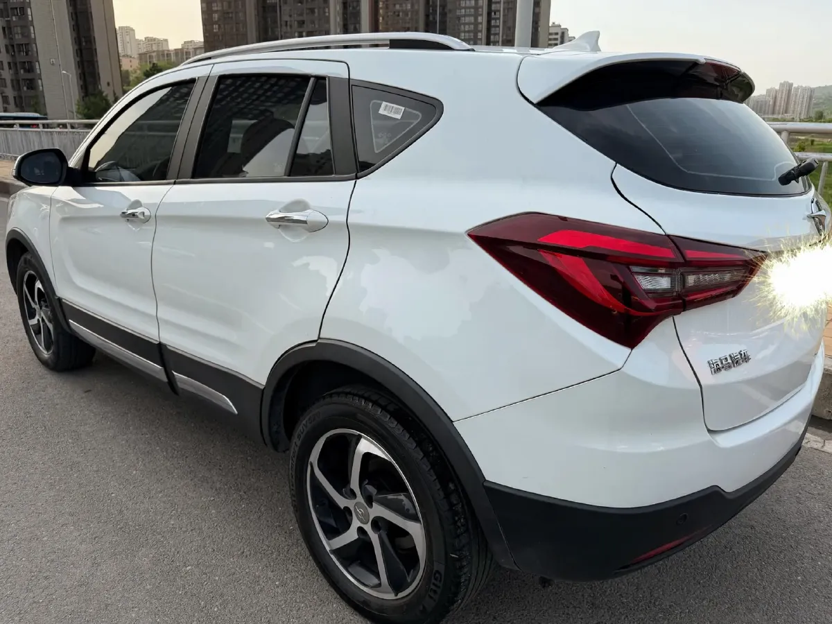 2017 HaiMa S5 1.5T 163HP L4 CVT,autocango,china used car exporter,china ev exporter,chinese used car exporter,chinese used ev exporter
