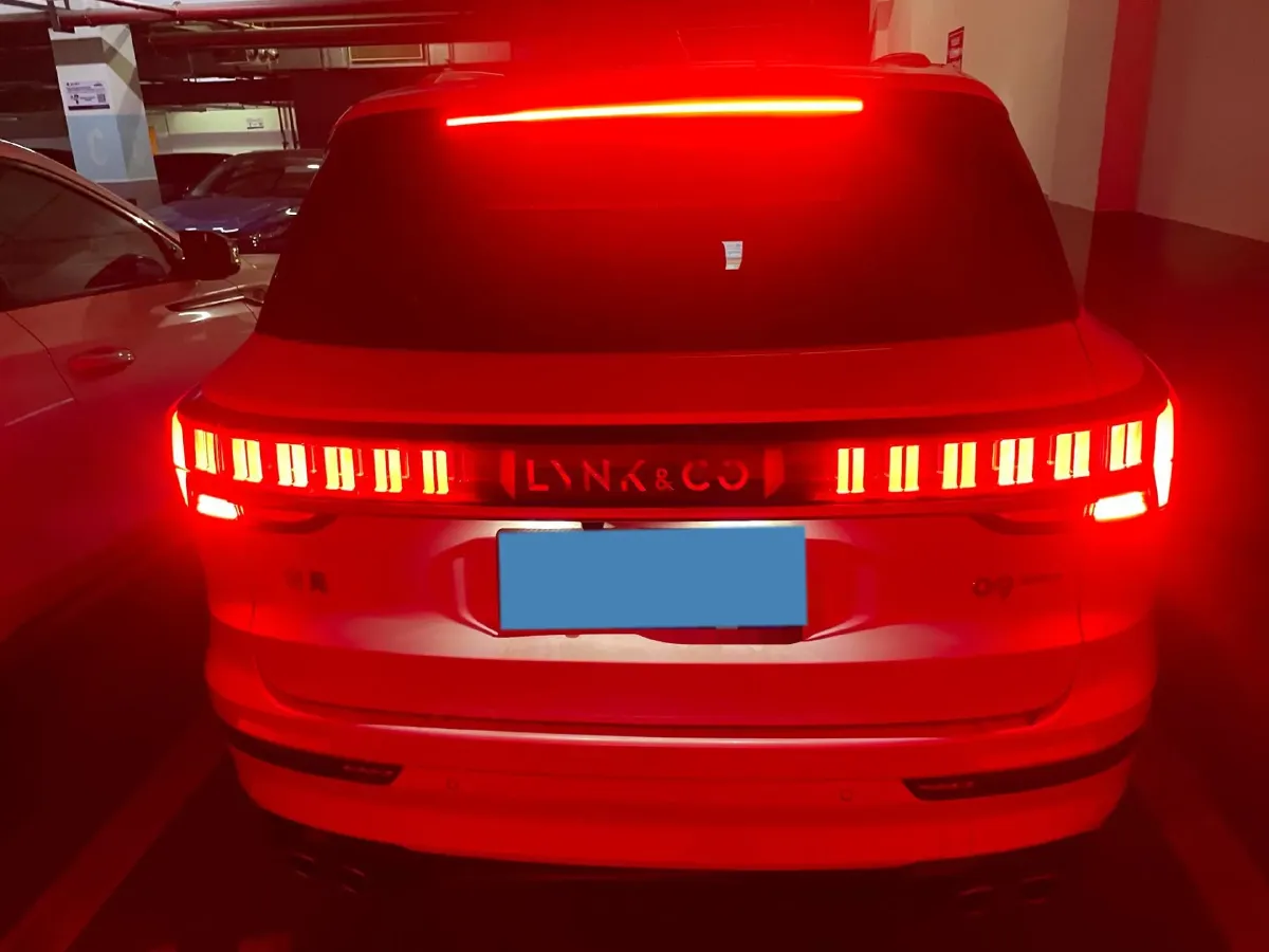 2024 LYNK&CO 09 2.0T 254HP L4 8AT,autocango,china used car exporter,china ev exporter,chinese used car exporter,chinese used ev exporter