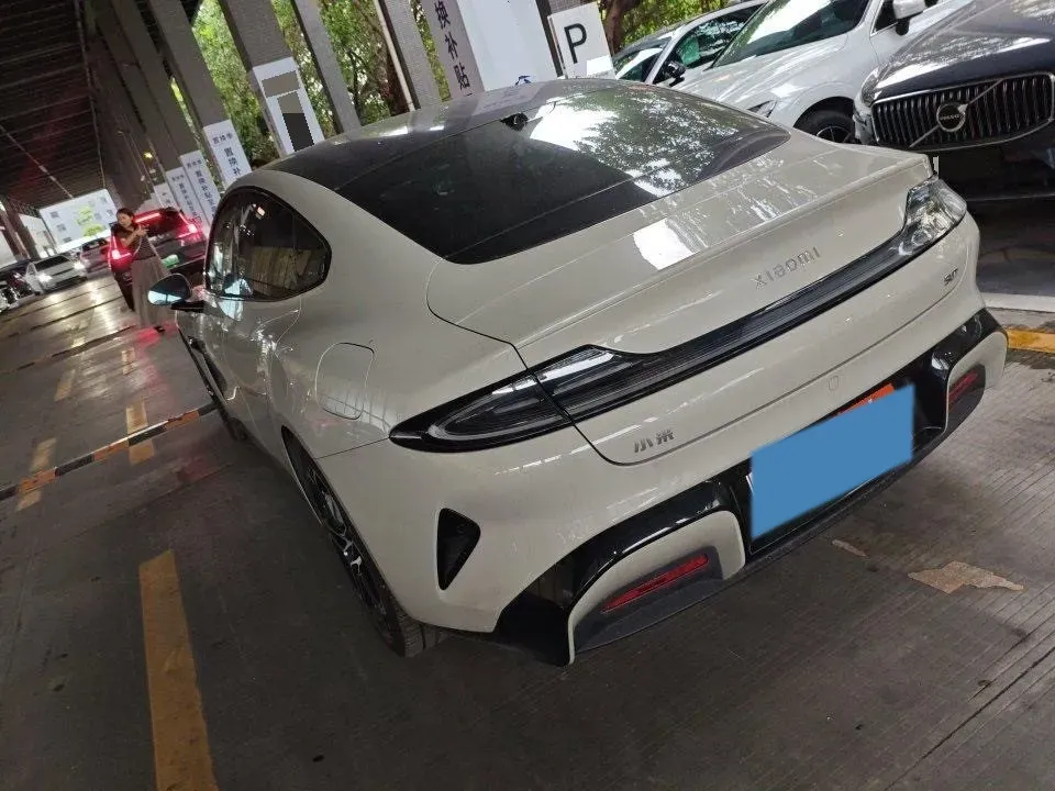 2024 MI SU7 BEV 73.6KWH,autocango,china used car exporter,china ev exporter,chinese used car exporter,chinese used ev exporter