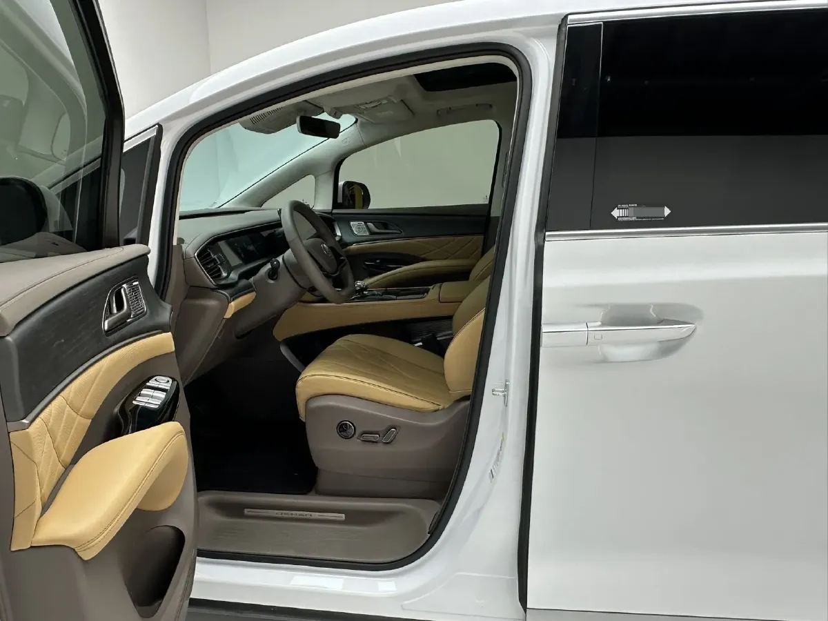 2022 Honda Odyssey 2.0L 146HP L4 E-CVT Hybrid,autocango,china used car exporter,china ev exporter,chinese used car exporter,chinese used ev exporter