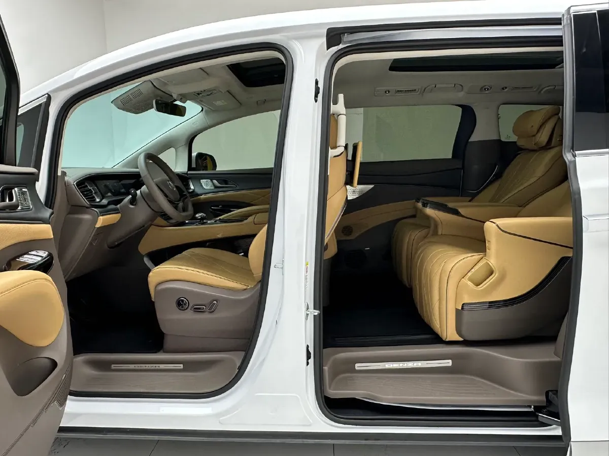 2022 Honda Odyssey 2.0L 146HP L4 E-CVT Hybrid,autocango,china used car exporter,china ev exporter,chinese used car exporter,chinese used ev exporter