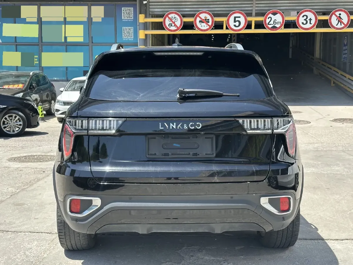 2019 Beijing BJ40 2.0T 218HP L4 6AT,autocango,china used car exporter,china ev exporter,chinese used car exporter,chinese used ev exporter