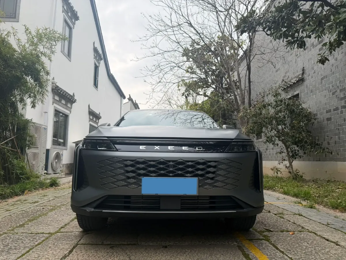 2023 Exceed RX 2.0T 261HP L4 7DCT,autocango,china used car exporter,china ev exporter,chinese used car exporter,chinese used ev exporter