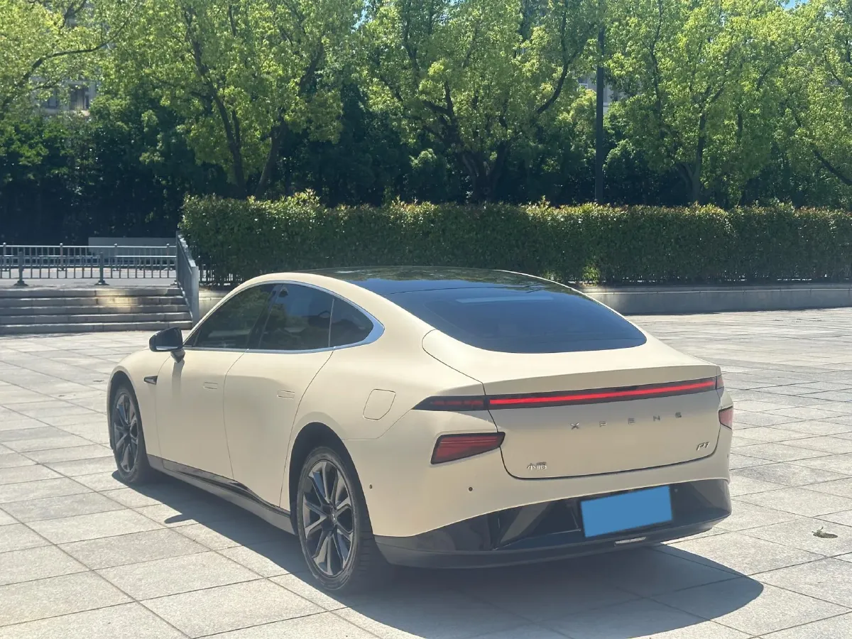 2020 Xpeng P7 BEV 70.8KWH,autocango,china used car exporter,china ev exporter,chinese used car exporter,chinese used ev exporter
